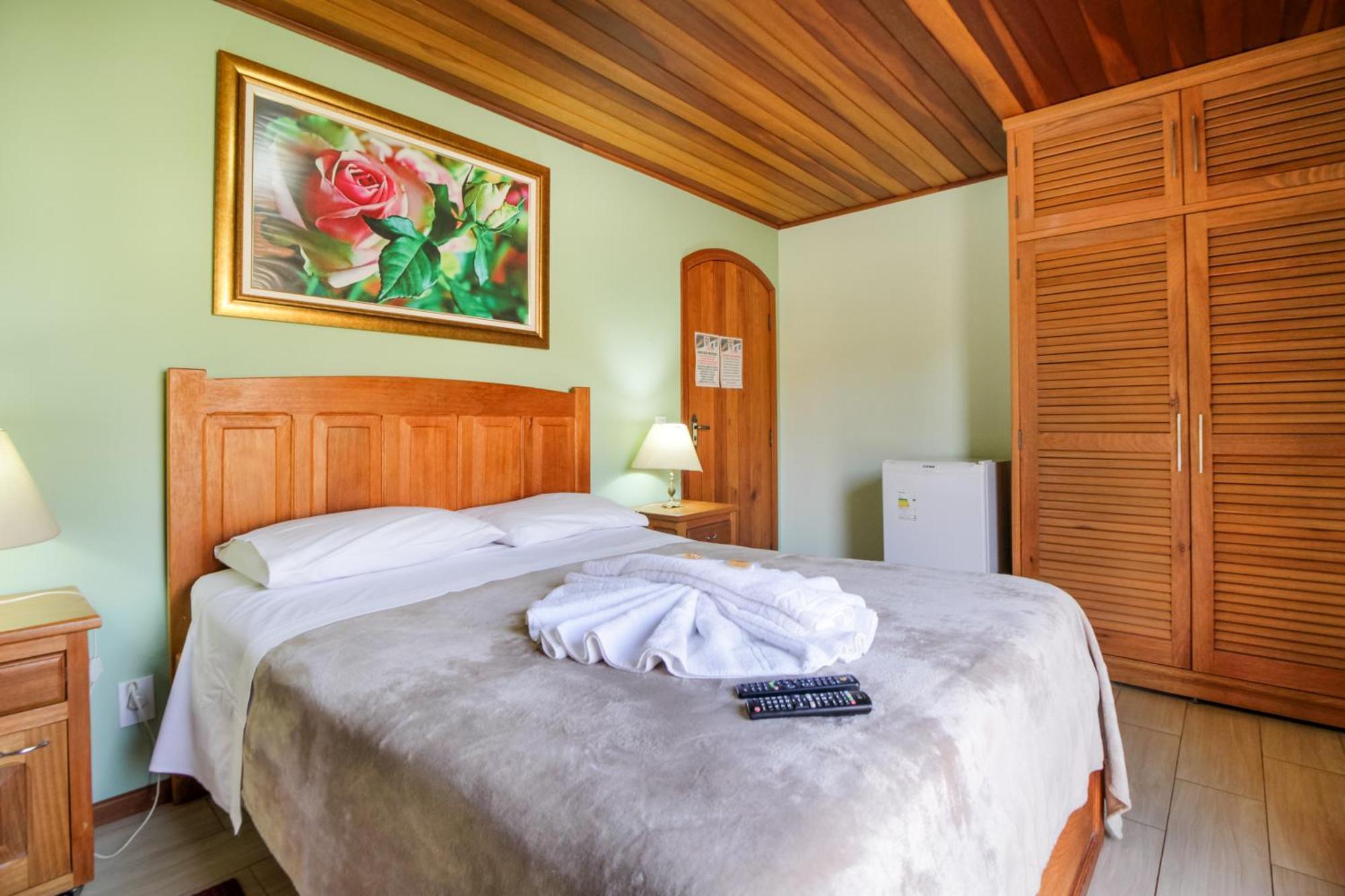 Velinn Austria Hotel Monte Verde มงชิแวร์จิ ภายนอก รูปภาพ
