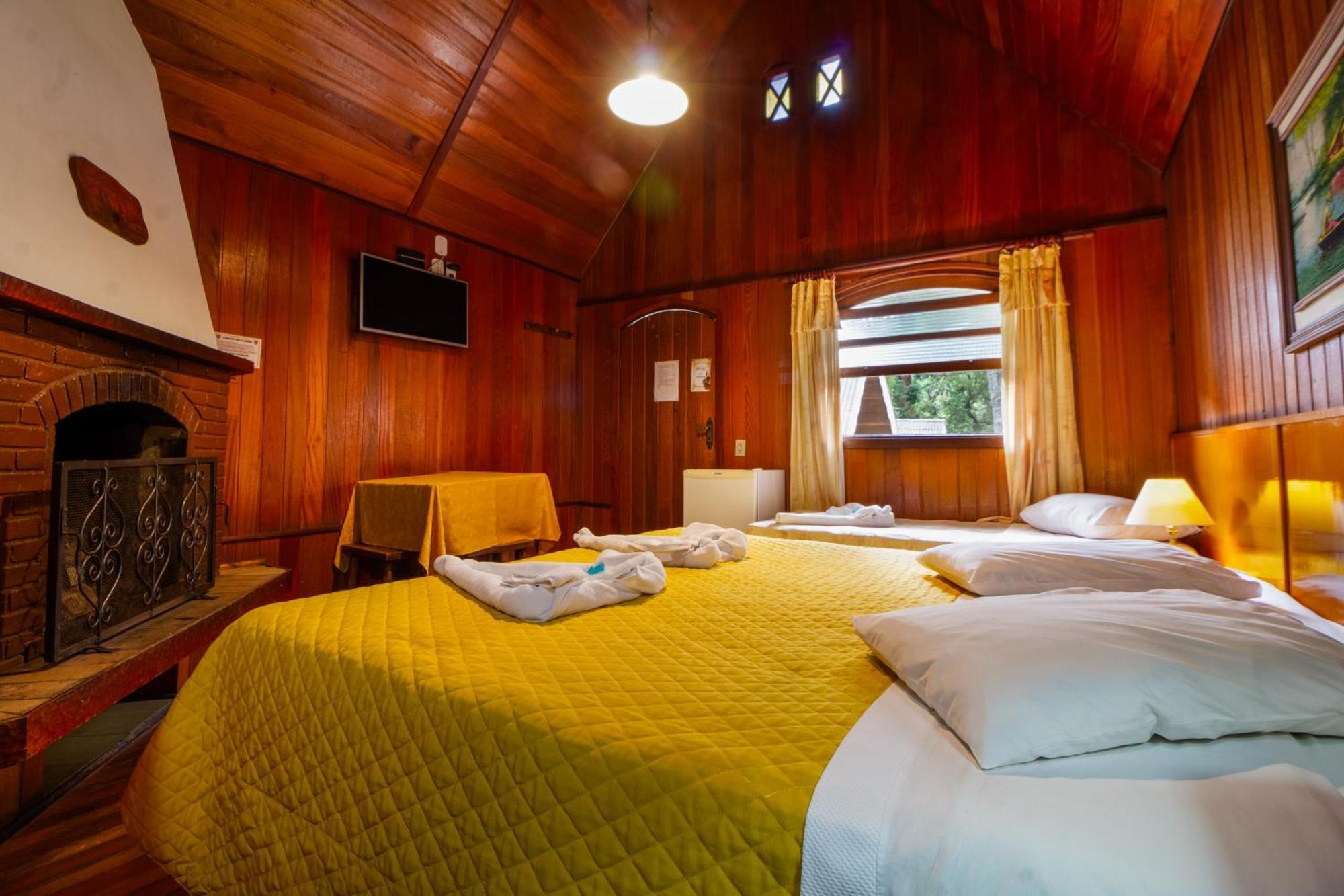 Velinn Austria Hotel Monte Verde มงชิแวร์จิ ภายนอก รูปภาพ
